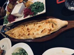 -Efes Turkish & Mediterranean Cuisine 艾菲斯餐厅(陆家嘴店)