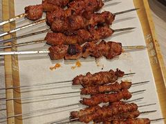 -街角等你.大连海鲜烧烤.经典铁板海鲜串(西安路店)