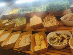 -牛YO寿喜烧·铁板烧和牛火锅自助(市府恒隆店)