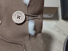 -UGG(燕莎奥特莱斯购物中心店)