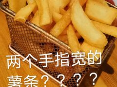 -hallch 好吃餐厅(全运村中央广场店)