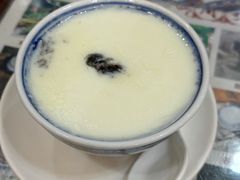-周大娘牛乳(旧寨古村总店)