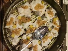 -海派悦庭·海胆烧麦·新融合菜(凯德广场店)