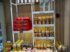 -85度C(生甜甜圈研究工坊·上海平凉店)