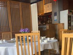 -鄱阳湖·江西小炒·瓦罐煨汤(五道口店)