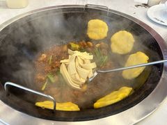 -鲁员外地锅鸡地锅鱼(古墩路店)