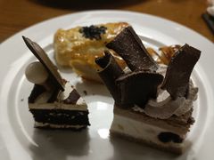 -昆山琶拉帝诗酒店·河畔咖啡厅Riverside Cafe