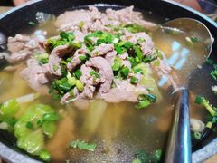 -全牛匠·乐山跷脚牛肉(新中关店)