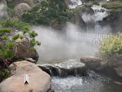 -罗红摄影艺术馆