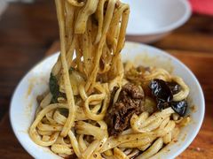 -王菊美食街·王菊面馆(总店)