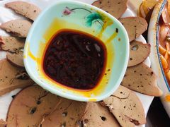 -撒拉人家.酸菜牦牛肉火锅