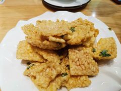 -聚汇三少·龙虾·中餐厅(莫邪路新天地店)