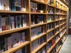 -百新书局(尚悦湾店)