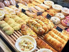 -焙丽拾光(麦凯乐直营店)