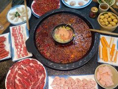 -重庆洪崖洞老火锅(音乐广场店)