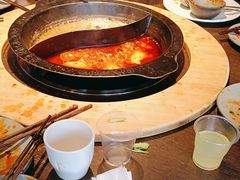 -九牧鱻·渝老鬼重庆火锅(人民路店)