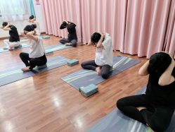 -爱尔乐美孕产瑜伽·普拉提