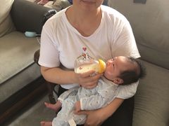 -爱贝尔高端月嫂(母婴护理)