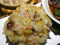 -黄泥岗·地道湖北菜(奥特莱斯店)