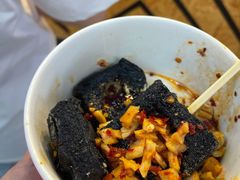 -黑色经典臭豆腐·湖南特产(步行街店)