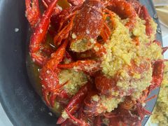 -老鄞江清水龙虾•赵赵家(江北店)
