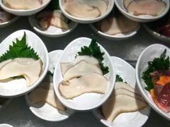 -雍容荟帝王蟹活龙虾展台自助(IFS黑金店)