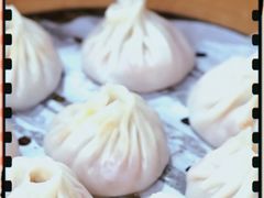 -莱莱小笼·乔艾