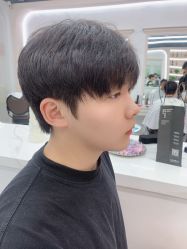 -尤司男士国潮理发馆