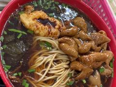 -小龙大肉面馆