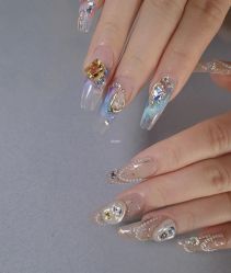 -悦指间美甲美睫