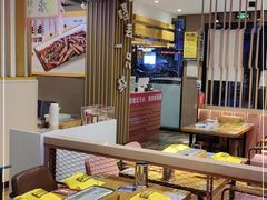 大堂-喝丢一只鞋海鲜烧烤·海肠捞饭(市场店)