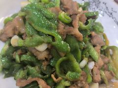 -湖南人家湘菜馆(镇江路店)