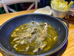 黄辣丁鲜鱼锅-小小河边鱼(天润城店)