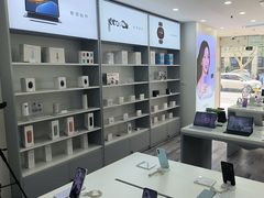 -荣耀授权专卖店(黄浦浙江中路店)