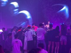 -简奥斯汀·赫本酒吧