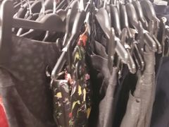 -H&M(鹏欣水游城店)