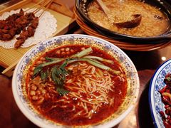 重庆小面-杨记隆府(白象街店)