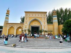 -艾提尕尔清真寺