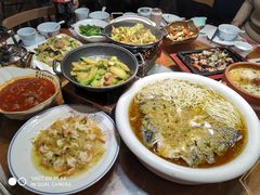 -黄泥岗·地道湖北菜(奥特莱斯店)