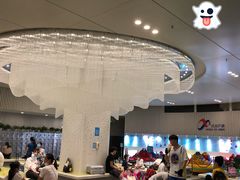 -冰纷万象滑冰场(深圳万象城店)