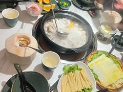 -狐狸爱上椰子鸡(滨江星光大道店)