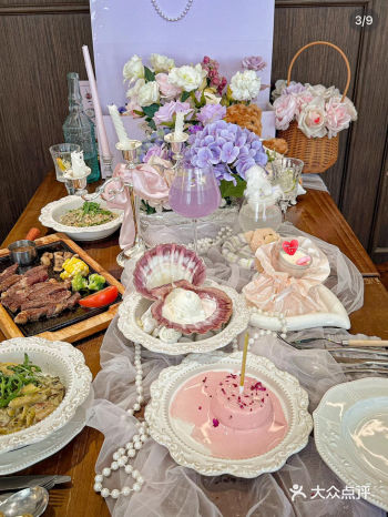 女孩子哪里有不爱花的呢，给她满满的仪式感就带她来这里