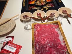 -老牌坊云南鱼豆花火锅(哈西万达店)