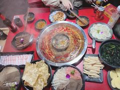 -谭鸭血老火锅(万象九宜城店)