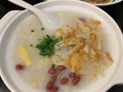 荔湾艇仔粥-卓粤拉肠(红庙店)