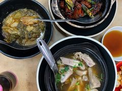 酸辣菜-兴记肉骨茶 (甲洞大街第二新分店)