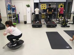 -中田健身工作室(绿地大道店)