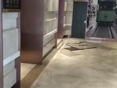 -和颐至尊酒店(上海人民广场南京路步行街店)
