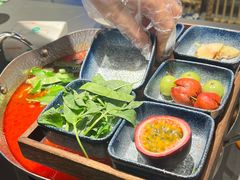 -楠小云·云南鲜菌·鲜牛自助火锅(九眼桥店)