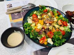 鲜虾鳄梨薥麦花椰菜沙拉-娜娜家·Nana's restaurant(国金汇店)